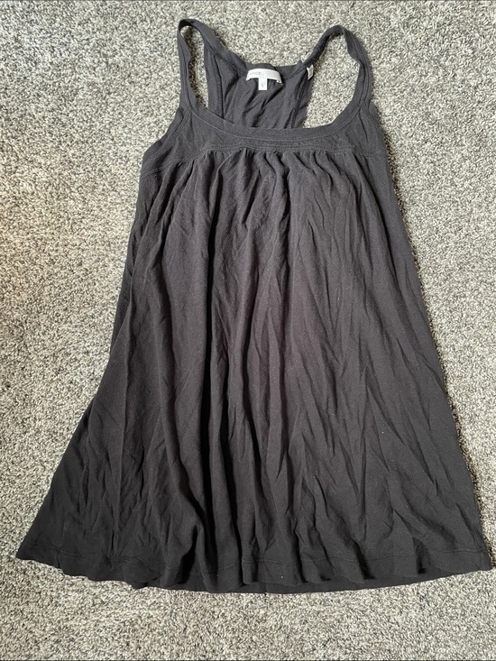 Vince Tops - Vince Black Sleeveless Racerback Tank Top.  Size Large